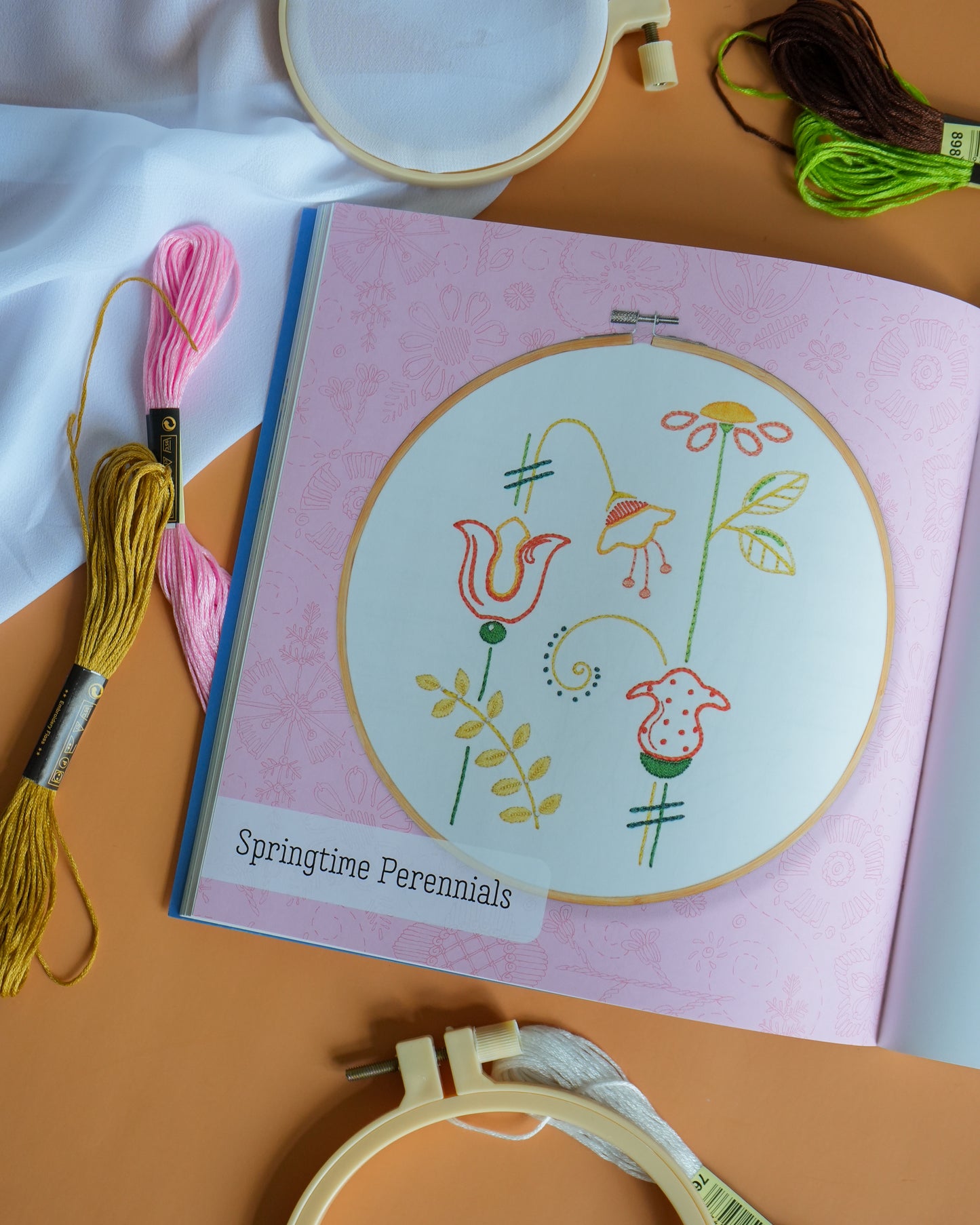 Garden of Stitches: 30 Floral Embroidery Patterns to Brighten Your Day by Mary Engelbreit